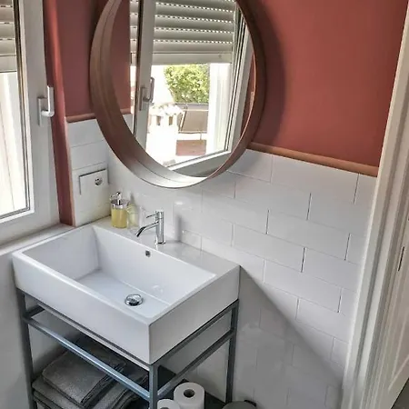 Casa Sebina - Your Design On The - 3 Bathrooms 3 Bedrooms 招待所 代森扎诺-德尔加达